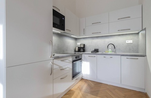 Zizkov Apartment | Stay Inn | Elegant 1 bedroom apt near the centre