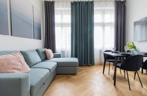 Zizkov Apartment | Stay Inn | Modern 1 Bedroom flat near the centre