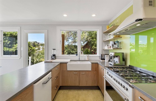 Brooklyn House | Stay near the City - Wellington Brooklyn Villa