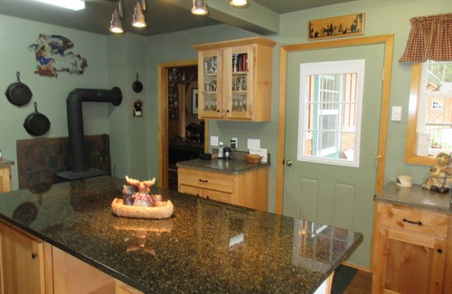 Bigfork Cabin | Stay on the Swan River with great fly fishing and rafting and hiking!