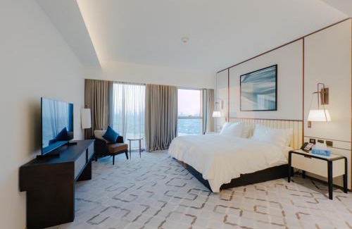 Dubai Marina Boat Rental | Stay tune