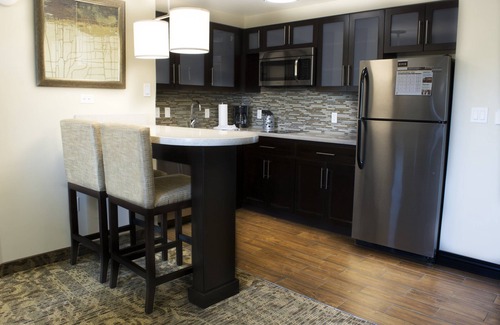 Chihuahua Hotel | Staybridge Suites Chihuahua by IHG