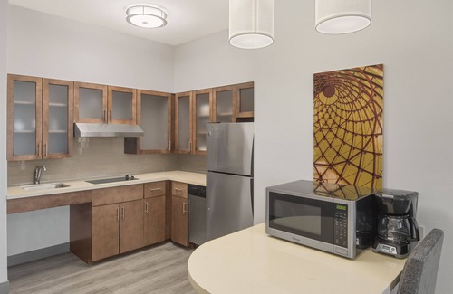 Florence Hotel | Staybridge Suites Florence - Civic Center by IHG