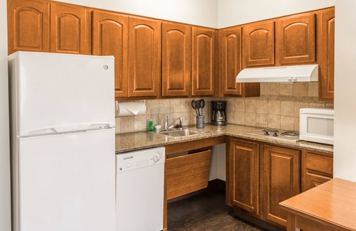 Independence Hotel | Staybridge Suites Kansas City - Independence by IHG