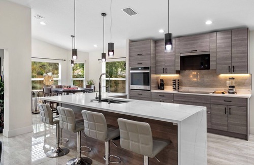 Temple Terrace House | Staycation Station