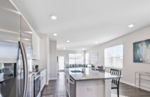 Concord House | StaysByWalker 2BR TownHome | King Beds/Fenced Yard