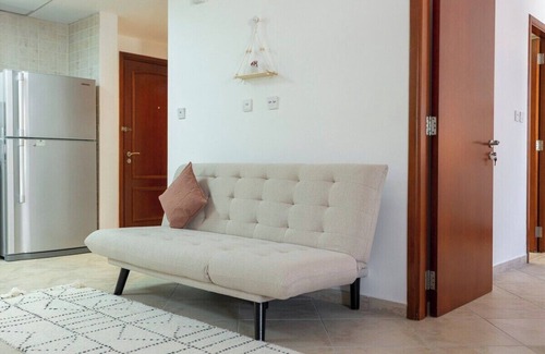 Motor City Apartment | StayShort - Cozy 1-Bedroom Apartment for 5 in Motor City!