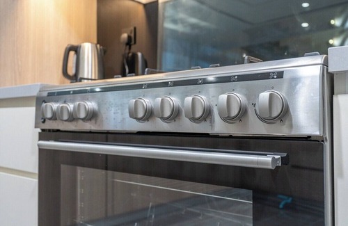 Dubai Marina Apartment | StayShort - Elegant 3-Bedrooms in Dubai Marina with stunning views!