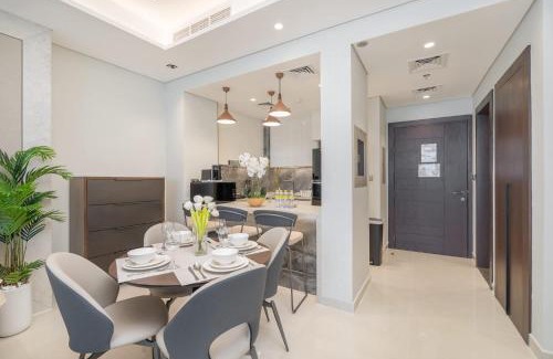 Business Bay Apartment | StayShort - Fabulous and Spacious 2BR in Nobles Tower