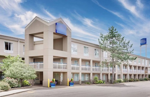 Kalamazoo Hotel | Staywell Inn