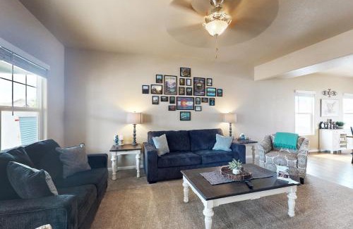 Fountain House | Steadfast Retreat