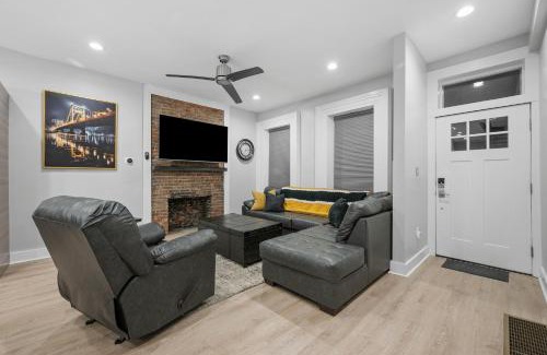 East Allegheny House | Steel City Getaway w/City View