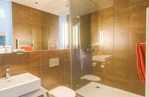 Pfaffikon District Hotel | Steiners Business Hotel Self Check-in