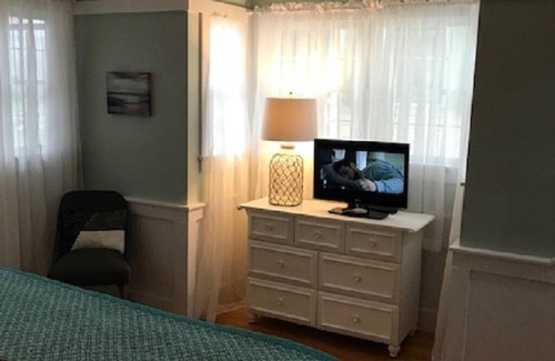 Steinhatchee Resort | Steinhatchee Landing Resort - #11 Ginger - Newly decorated - Dog Friendly