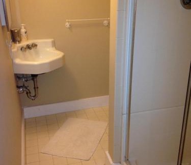 Candia Bed & Breakfast | Stephen Clay Homestead Bed and Breakfast