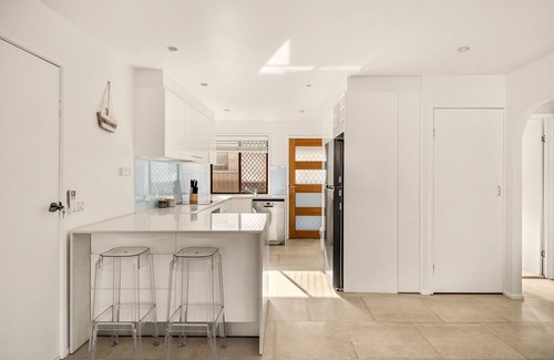 Palm Beach House | Steps from Sand: 2-Bed Beach Escape with Courtyard