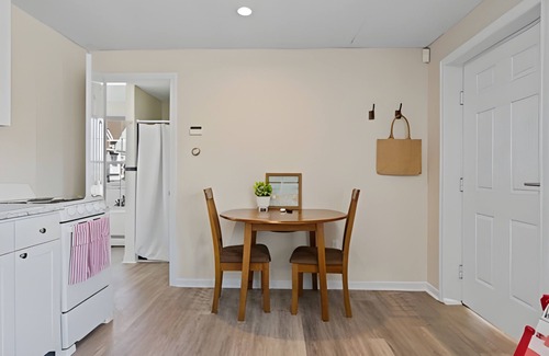 Old Orchard Beach Apartment | Steps From the Sand & Short Walk to the Pier!