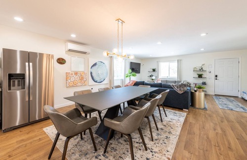 Westport House | Steps to Beach! New 3BR Home - AC- Hot Tub - EV Charger - Fire Pit