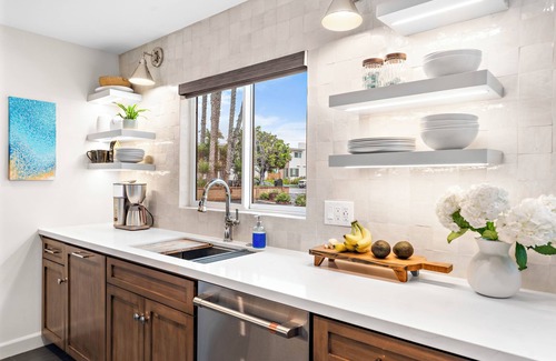 San Clemente House | Steps to Sand Luxury, Ocean Views, Walk to Everything