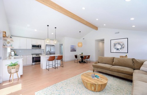 Silver Strand House | Steps To The Ocean - New 3 bed/2 bath Silver Strand Oasis 1 House from the Beach
