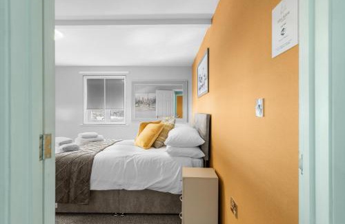 Boston House | Still House