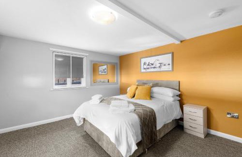 Boston House | Still House