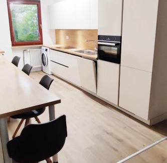 Heidenheim an der Brenz Apartment | Stilvolles NYC-Studio 2 P I Gemeinschaftsküche & Gemeinschaftsbad