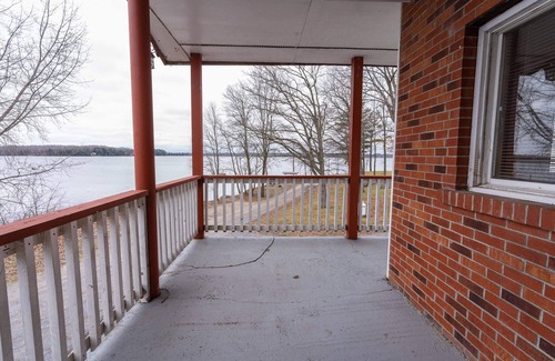 Tweed RV Rental | Stoco Lake Lodge