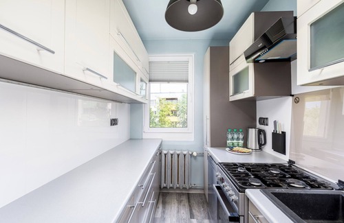 Wola Duchacka Apartment | Stojałowskiego 3-Bedroom Apartment