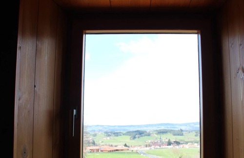 Saint-Pal-de-Chalencon House | Stone and wood house