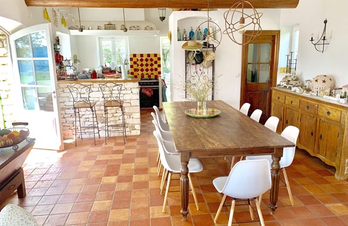 Bonnieux Other | Stone farmhouse with exceptional view of the Grand Luberon 4 * tourist office