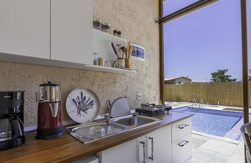 Kas House | Stone Flat w Pool and Garden in Kas