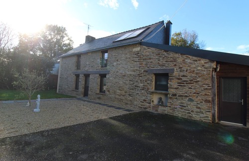 Sainte-Anne-sur-Brivet House | Stone house - 4 bedrooms