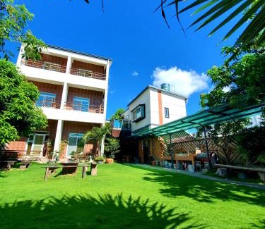 Taitung City Centre Bed & Breakfast | Stone Home Bed and Breakfast