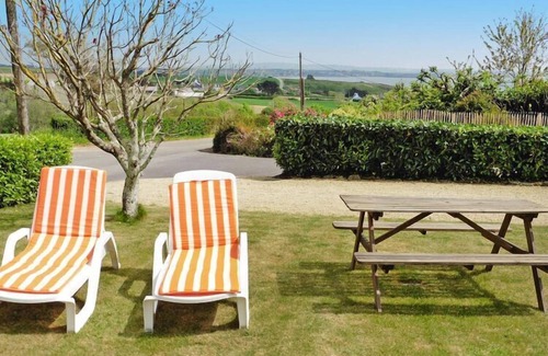 Telgruc-sur-Mer House | Stone House in Telgruc by Sandy Beaches