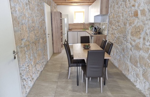 Tribalj House | Stone House With Pool