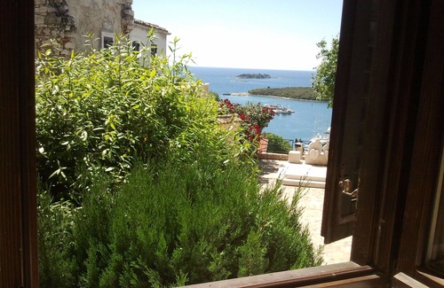 Vrsar House | Stone house with sea view