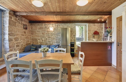 Stranici kod Lovreca House | Stone villa where pets are welcome and with private pool