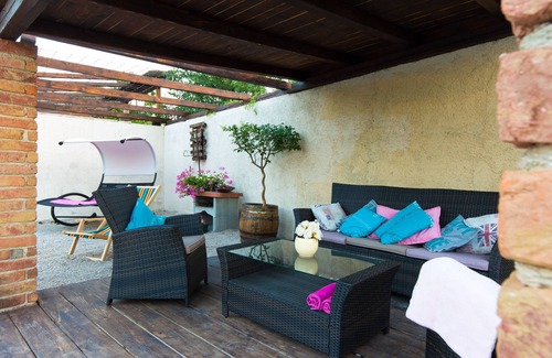 Rasopasno Villa | Stone villa with pool, WLAN, air conditioning, washing machine, tumble dryer