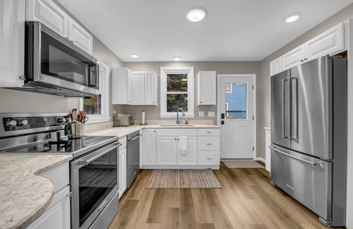 Port Austin Apartment | StoneHaven on Lake Street — Port Austin