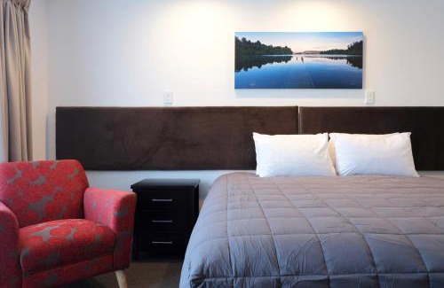 Hokitika Hotel | Stopforths Motel