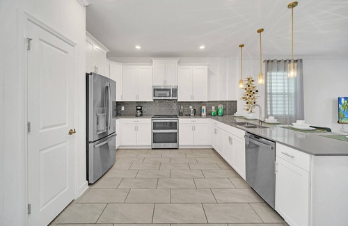 Kissimmee Resort | Storey Lake Home W/Game Room,Pool and near Disney