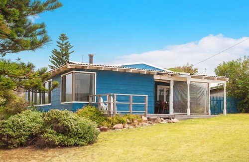 Augusta Cottage | Storm Bay Cottage