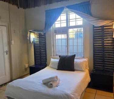 Strand House | Strand Hotel