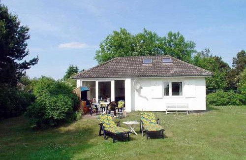 Goting House | Strandhaus mit Kaminofen Bungalow