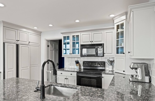 Stratton Mountain House | Stratton Vermont Ski House with Stunning Views of Bromley Mountain