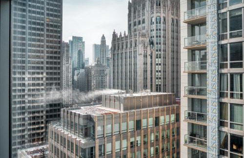 Streeterville Apartment | Streeterville jr 1br w pool gym nr Riverwalk CHI-875