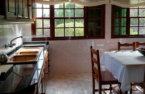 Puntallana Villa | Strelitzia House: villa with pool, spa, barbecue, gardens and incredible views