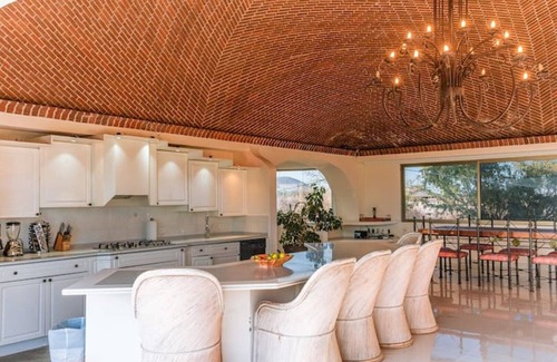 Cabo Bello Villa | Striking Ocean View with huge Pool - walk to Beach