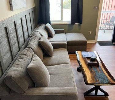 Snowshoe Apartment | Stroll to Slopes, Village Area, Ski in-out MtLodge 308